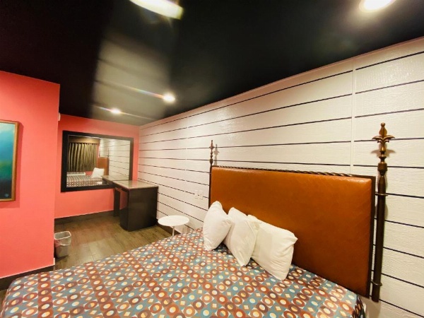 Casa Valentine Inn - Los Angeles image 11